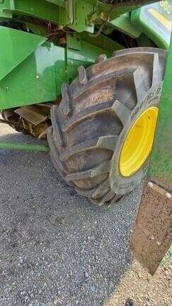 Sklízecí mlátička JOHN DEERE T660 - Photo 14