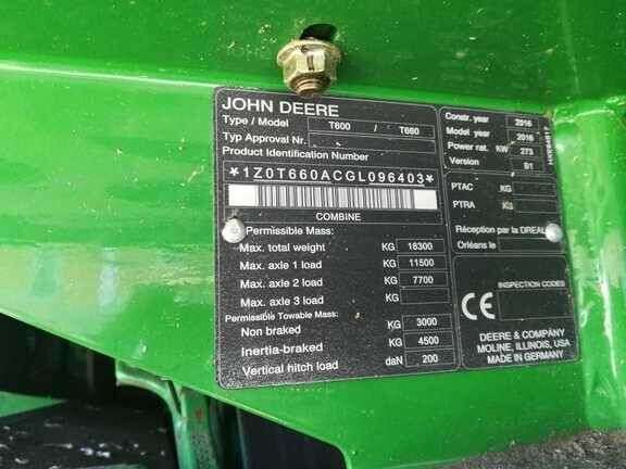 Sklízecí mlátička JOHN DEERE T660 - Photo 5