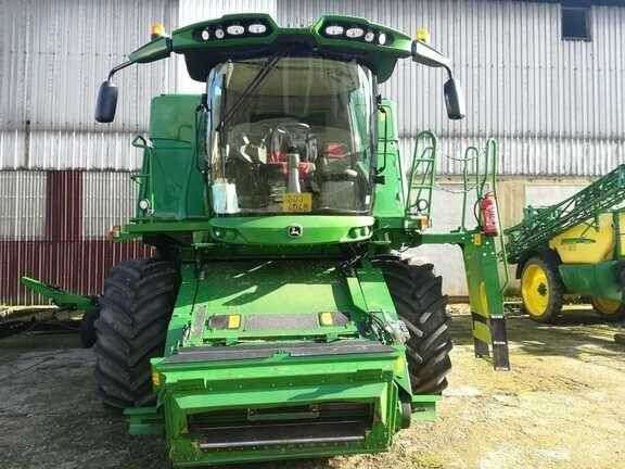 Sklízecí mlátička JOHN DEERE T660 - Photo 6