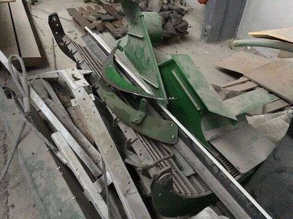 Sklízecí mlátička JOHN DEERE T660 - Photo 11
