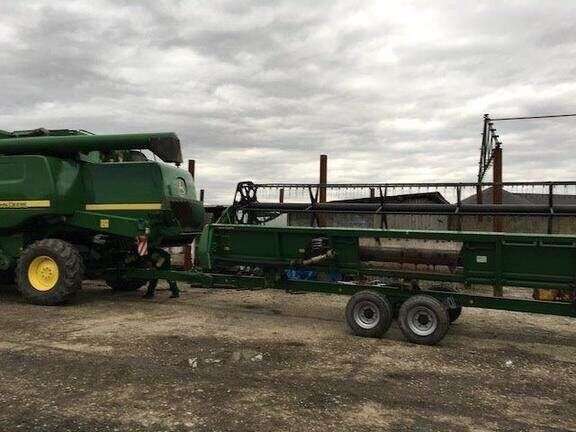 Sklízecí mlátička JOHN DEERE T660 - Photo 16