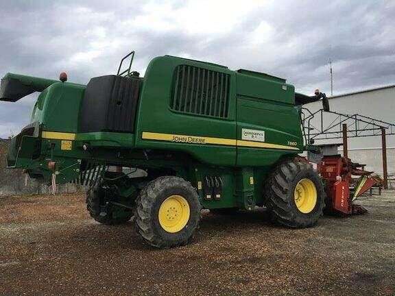 Sklízecí mlátička JOHN DEERE T660 - Photo 5