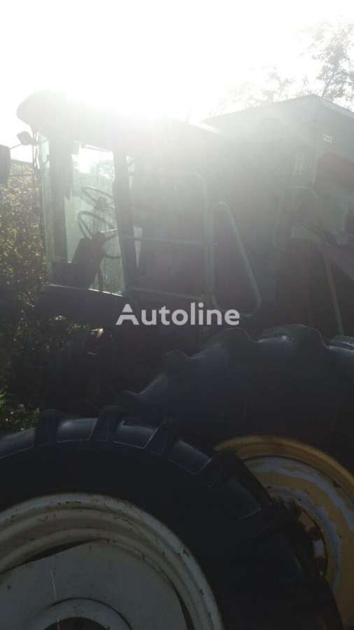 Sklízecí mlátička JOHN DEERE 2066 HM Hillmaster na ND pro díly - Photo 13