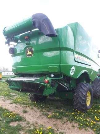 Sklízecí mlátička JOHN DEERE S680 - Photo 11