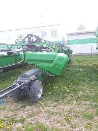 Sklízecí mlátička JOHN DEERE S680 - Photo 18