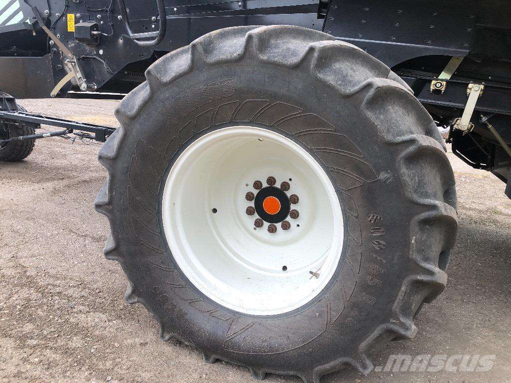 NEW HOLLAND CX 8.85 NA PRODEJ - Photo 5