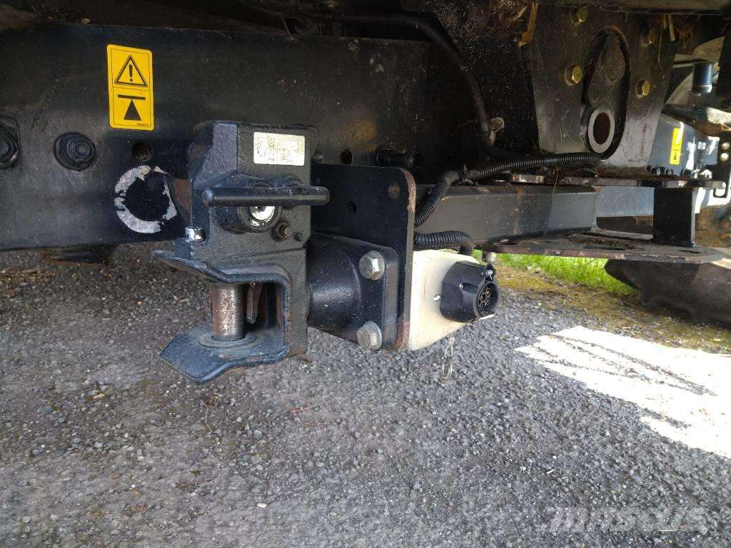 NEW HOLLAND CX 8080 ELEVATION 4X4 NA PRODEJ - Photo 11