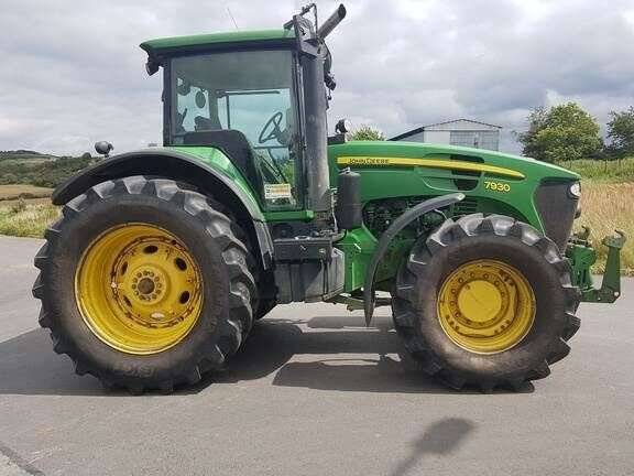 Kolový traktor JOHN DEERE 7930 - Photo 3
